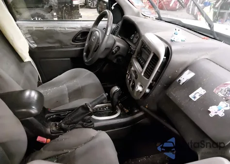 2006 Ford Escape Xlt/Xlt Sport из США, поврежденный, VIN 1FMCU93116KA40302